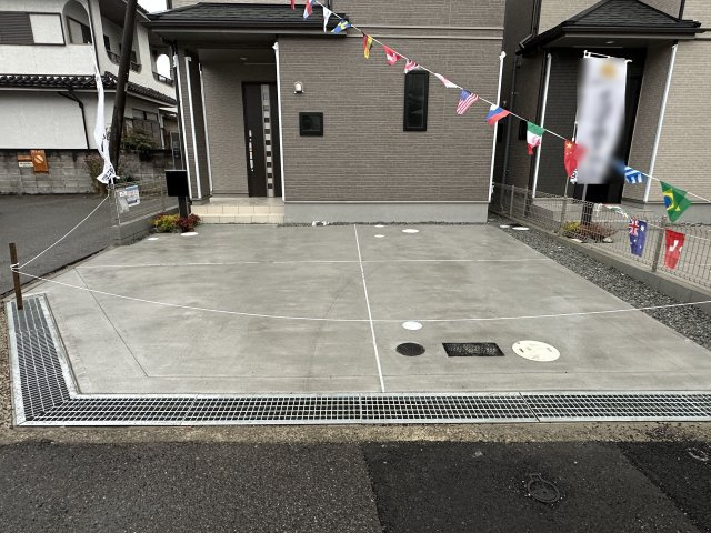 二見町西二見新築戸建B号棟の駐車場