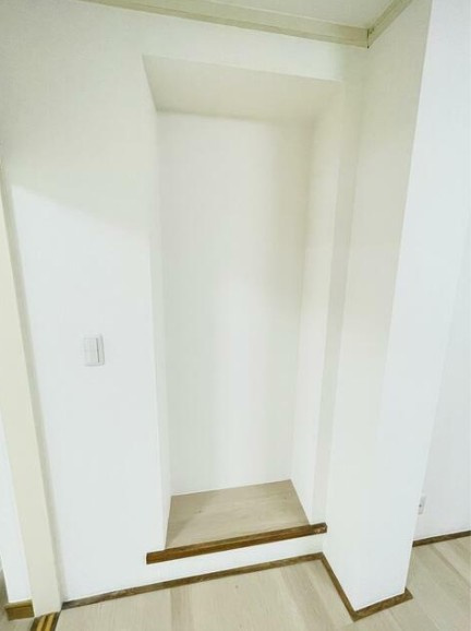 ラディアンテ中野の収納