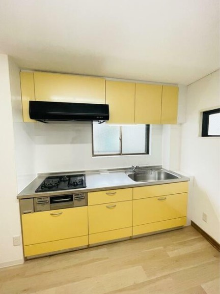 ラディアンテ中野のキッチン