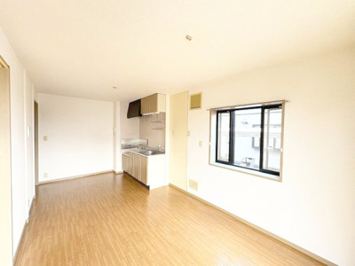 【居間・リビング】 | グランドゥールハイツA