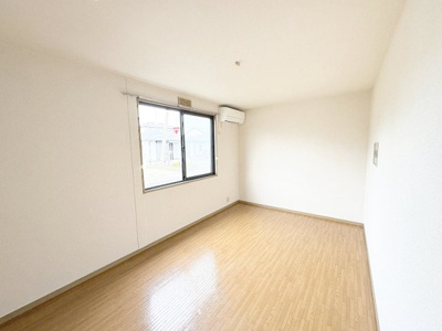 【洋室】 | グランドゥールハイツA