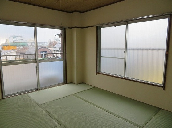 クローバーハイツの和室