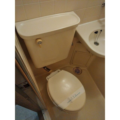 【トイレ】 | リーラ仲御徒町 | 落ち着いた色調のトイレです