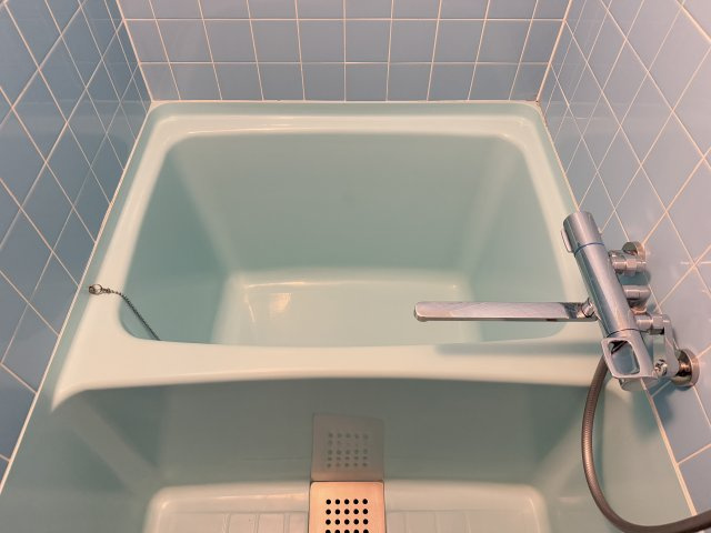 シャトー77の浴室