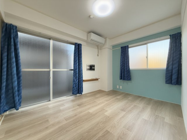 シャトー77の寝室