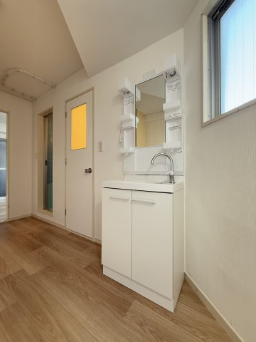 シャトー77の洗面所