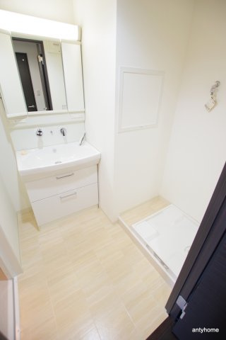 Ｔ・Ｙ天六　仲介手数料無料の洗面所