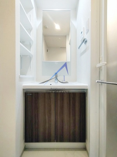 クレイシアIDZ王子アーバンヒルズの洗面所|洗面台です。