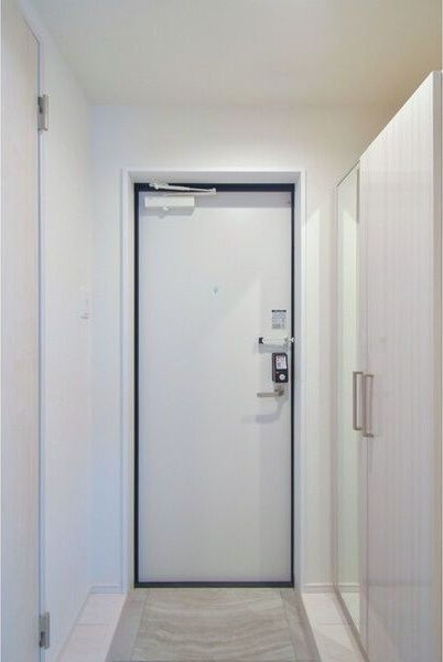 ハーモニーテラスRen相川の玄関