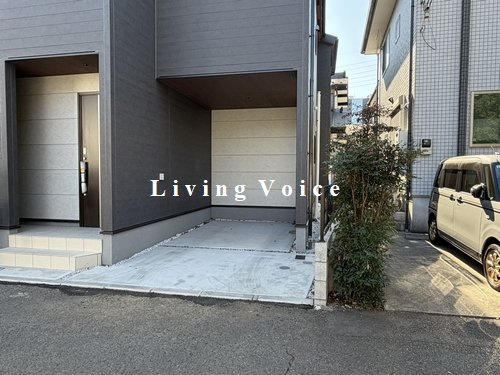 【駐車場】 | 【仲介手数料０円】厚木市緑ヶ丘5丁目　新築一戸建て | 厚木市緑ヶ丘5丁目　新築一戸建て