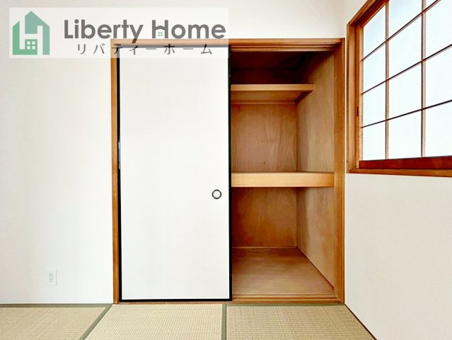 守谷市松ケ丘３丁目　中古戸建の収納