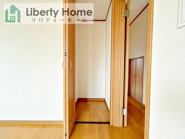 守谷市松ケ丘３丁目　中古戸建の収納