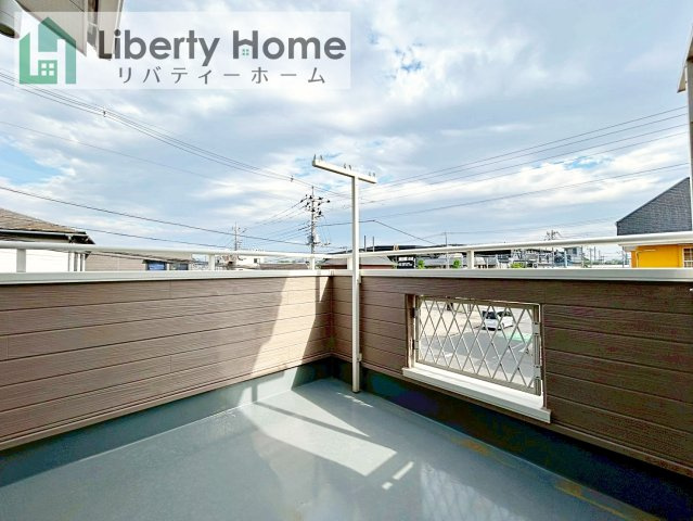 守谷市松ケ丘３丁目　中古戸建のバルコニー