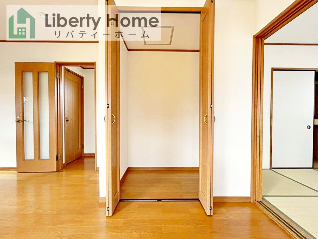 守谷市松ケ丘３丁目　中古戸建の収納