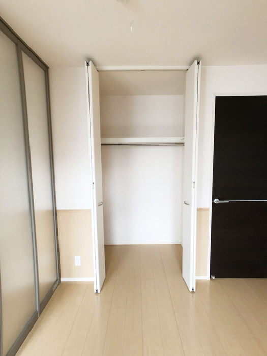 葛城市北花内のアパートの収納