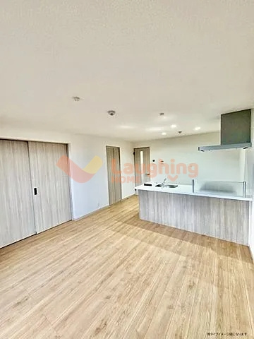 Ｌ－ｂｌｏｏｍ梅満の居間・リビング|同タイプのお写真です。