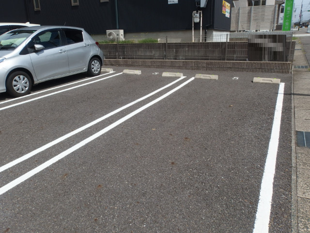 エスペランサ（ｅｓｐｅｒａｎｚａ）の駐車場