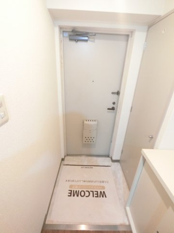 【玄関】