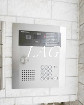 【セキュリティ】 | エクウス・アグラム | オートロックです。