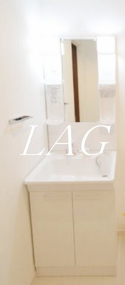 【洗面所】 | エクウス・アグラム | 独立洗面台です。