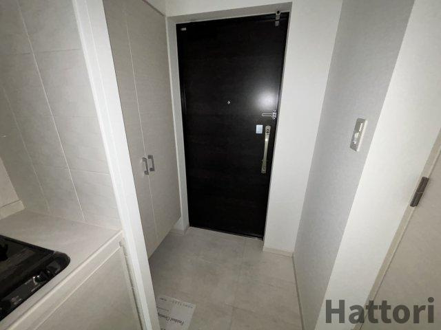 S-RESIDENCE新大阪WESTの玄関