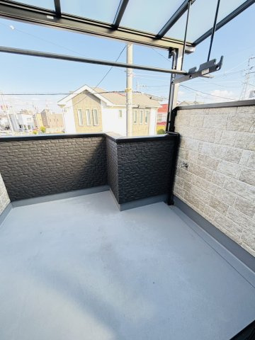 岸和田市別所町3丁目　中古戸建のバルコニー|南東向きバルコニーのため日当たり良好◎