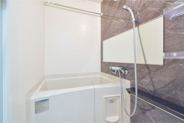 アドバンス大阪ビヤンのキッチン