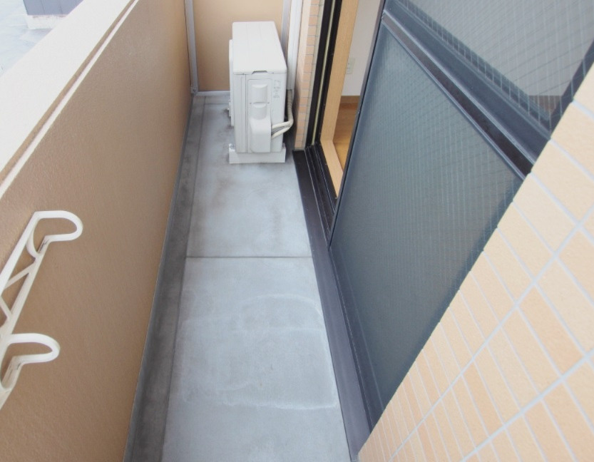 ＫＴビルのバルコニー