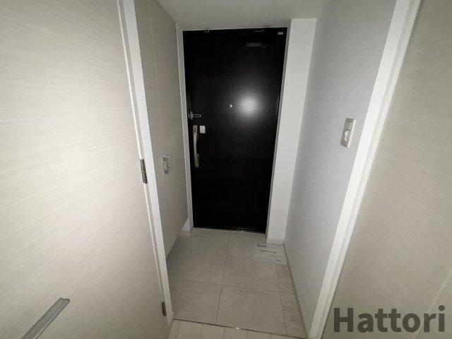 S-RESIDENCE新大阪WESTの玄関