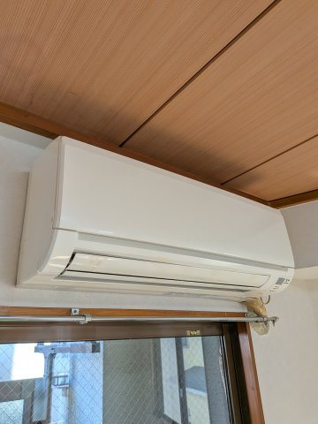 【設備】 | 三久ビル | エアコン完備です