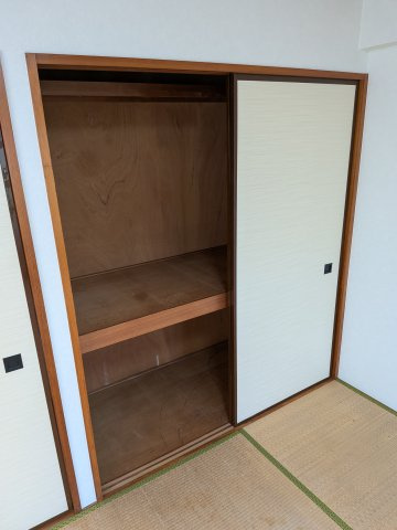 【収納】 | 三久ビル | お洋服もたくさんしまえます