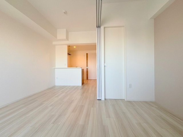 セレニテ東三国ミラクの居間・リビング