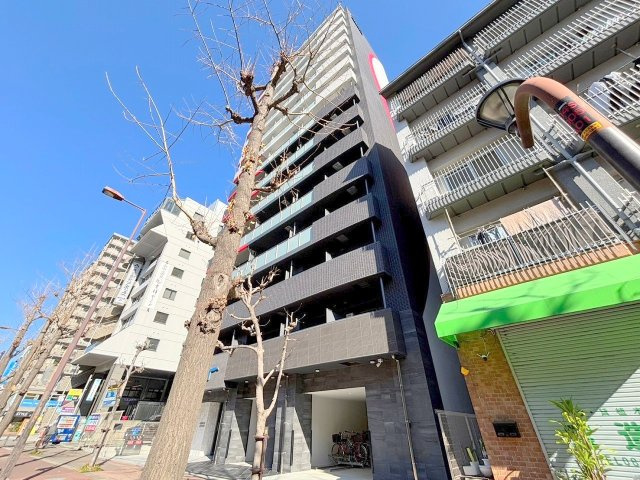 セレニテ東三国ミラクの外観