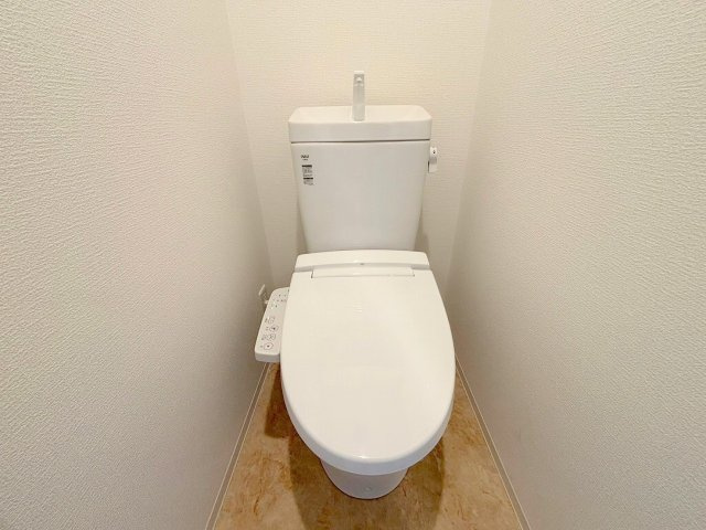 セレニテ東三国ミラクのトイレ