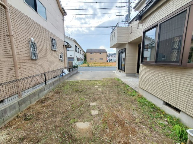 三郷市　戸ケ崎5丁目　中古戸建の庭|お庭です