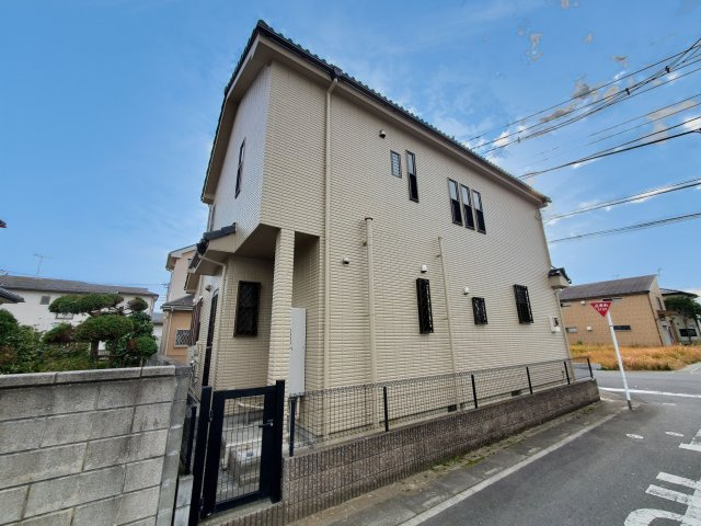 三郷市　戸ケ崎5丁目　中古戸建の外観|建物外観を気になさる方へ、見た目の良い物件です