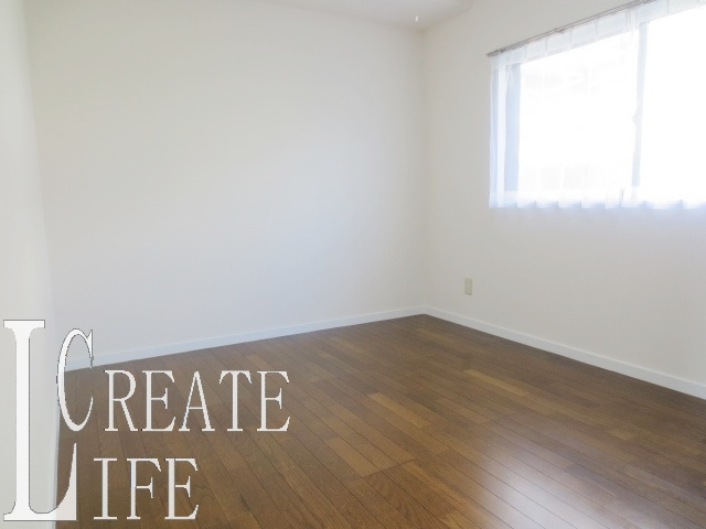 スカイヴィレッヂ１の寝室|別号室の参考写真です。