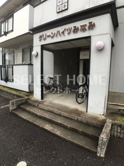 【エントランス】 | 建物の内部です