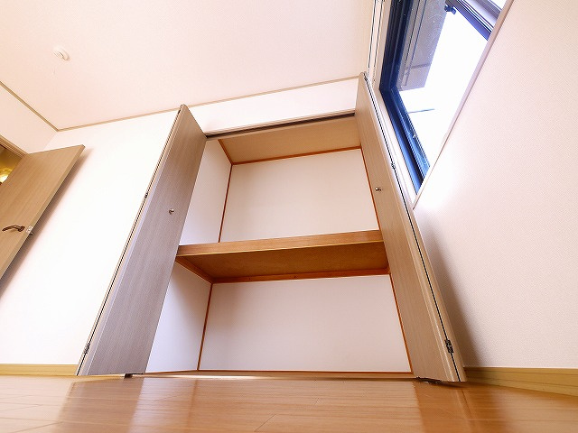 ラーク兼吉Aの内装|きれいな内装です