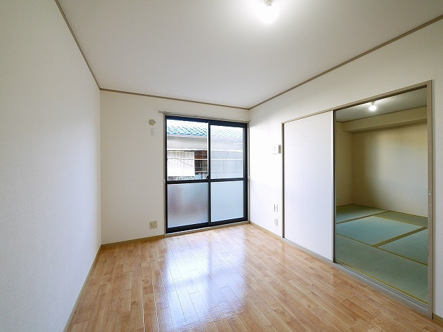 ラーク兼吉Aの玄関|玄関です