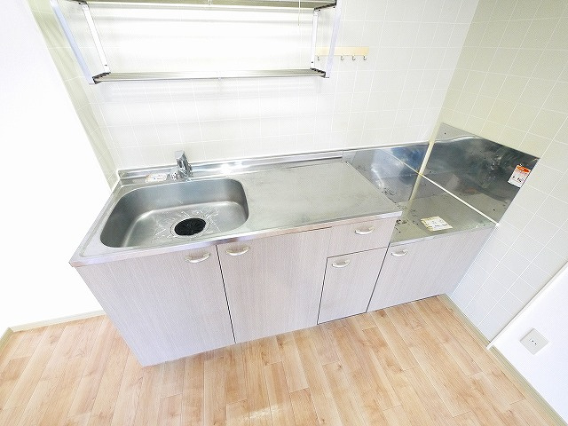 ラーク兼吉Aのキッチン|きれいなキッチンです