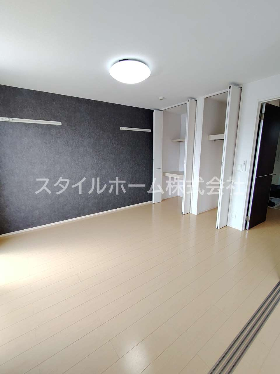 レジデンス芦原Ｂ棟の居間・リビング|別部屋写真です。