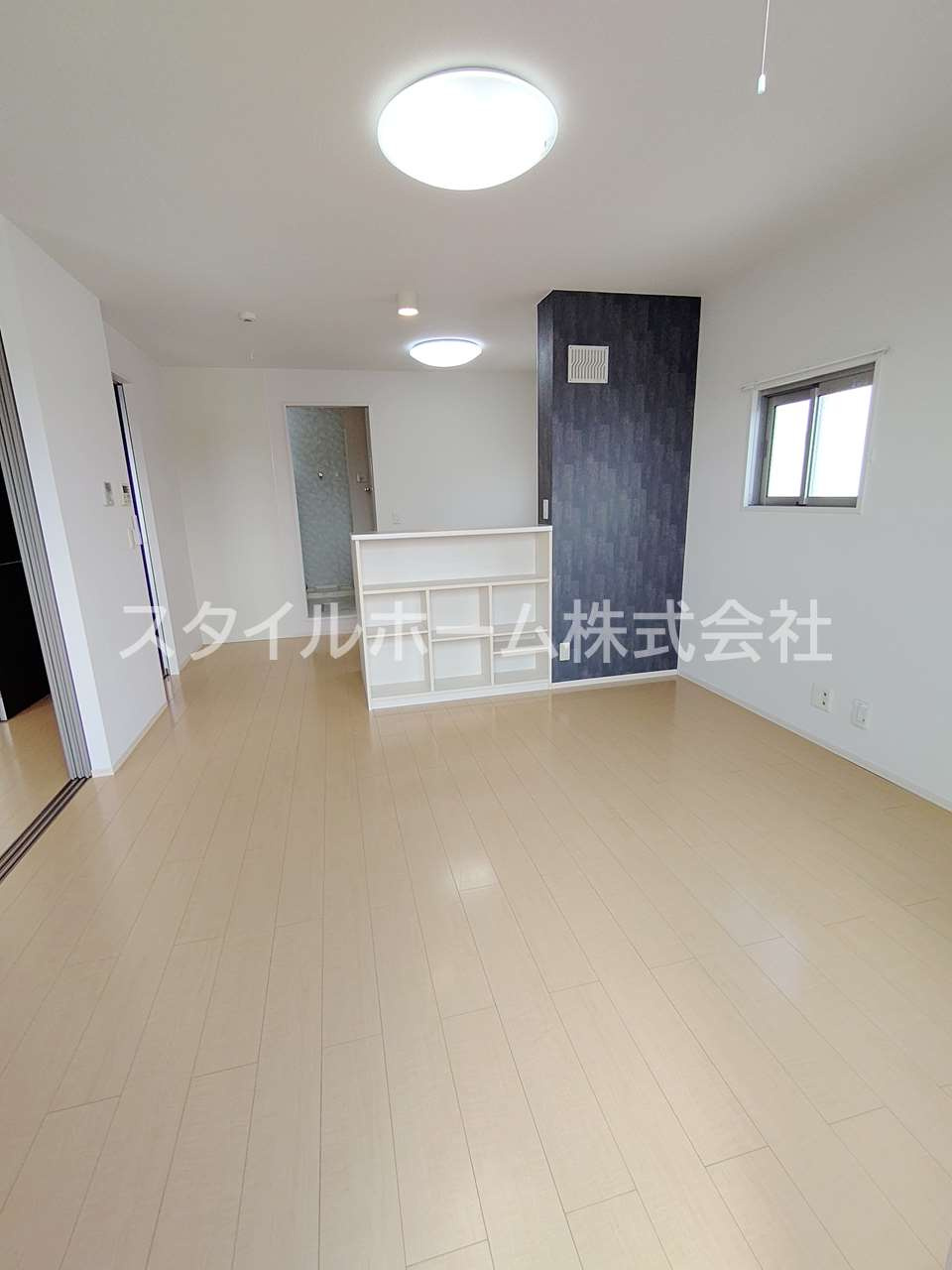 レジデンス芦原Ｂ棟の居間・リビング|別部屋写真です。