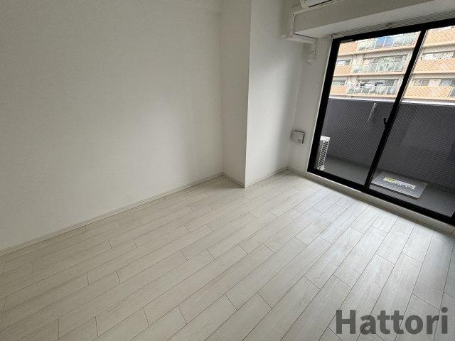 S-RESIDENCE新大阪WESTの居間・リビング