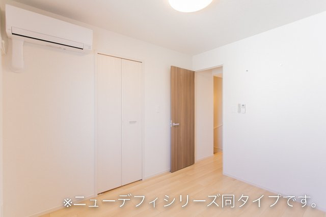 熊本市北区龍田１丁目のアパートの内装|明るい色調の室内です
