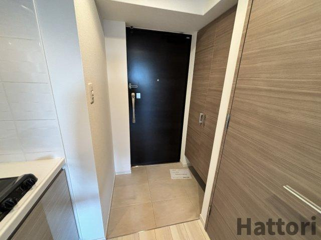 S-RESIDENCE新大阪WESTの玄関