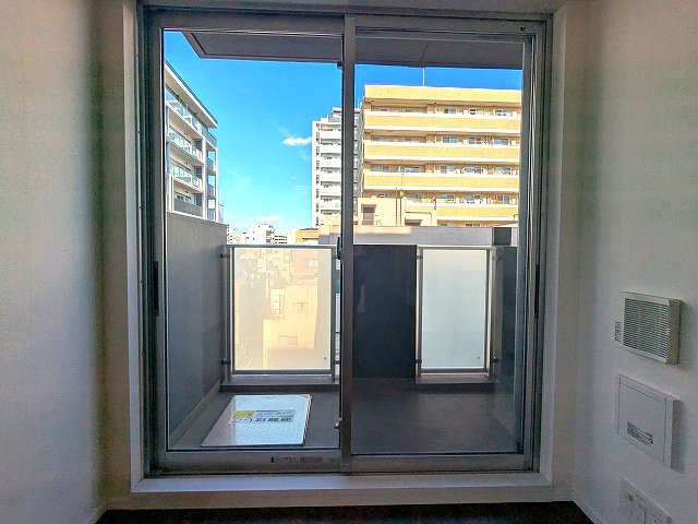 PROUD FLAT浅草の設備|6Fワイドバルコニー、洗濯物干せます