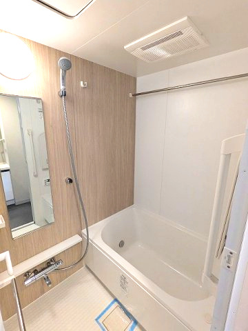 PROUD FLAT浅草の浴室|追焚オートバス、浴室換気乾燥機付きです