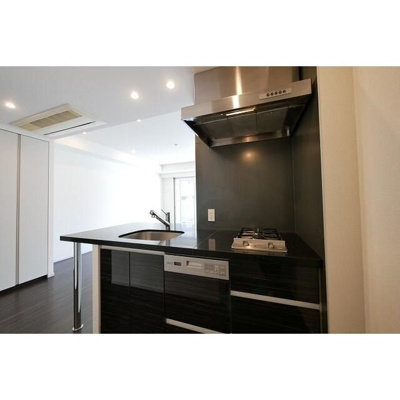 【キッチン】 | コンフォリア新宿イーストサイドタワー | お料理しやすいキッチンです