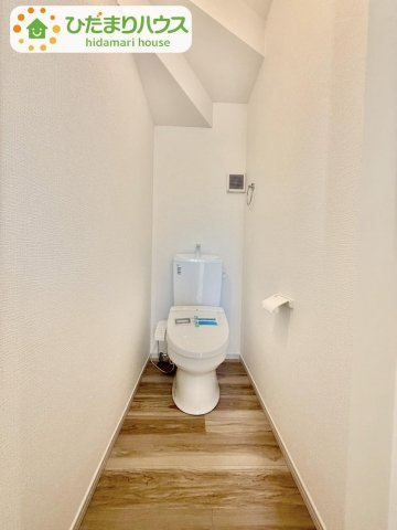 野田市山崎22期　新築戸建　7号棟のトイレ|トイレは1F、2F共に完備！取り合いになることがありませんね(^^)/							

